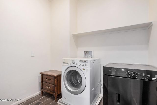 17321 S Nicholas Falls Drive, Vail, AZ 85641