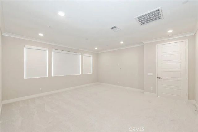 61 Einstein, Irvine, CA 92618