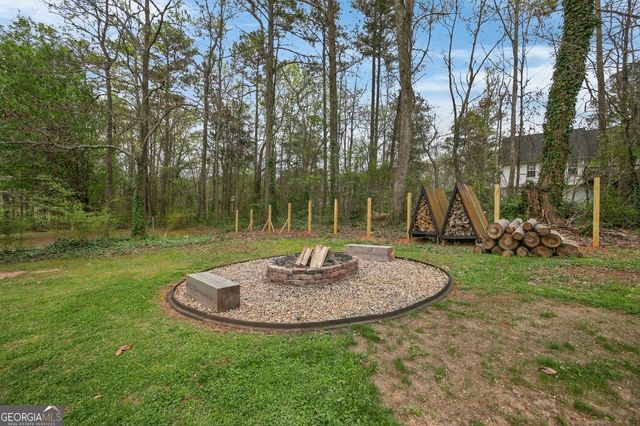 7280 Valley Drive, Winston, GA 30187