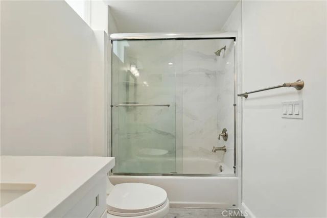 11302 Morrison Street 302, North Hollywood, CA 91601