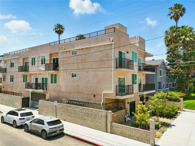11302 Morrison Street 302, North Hollywood, CA 91601