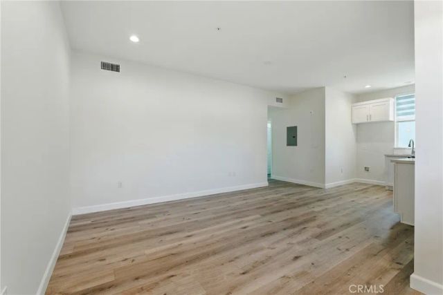 11302 Morrison Street 302, North Hollywood, CA 91601
