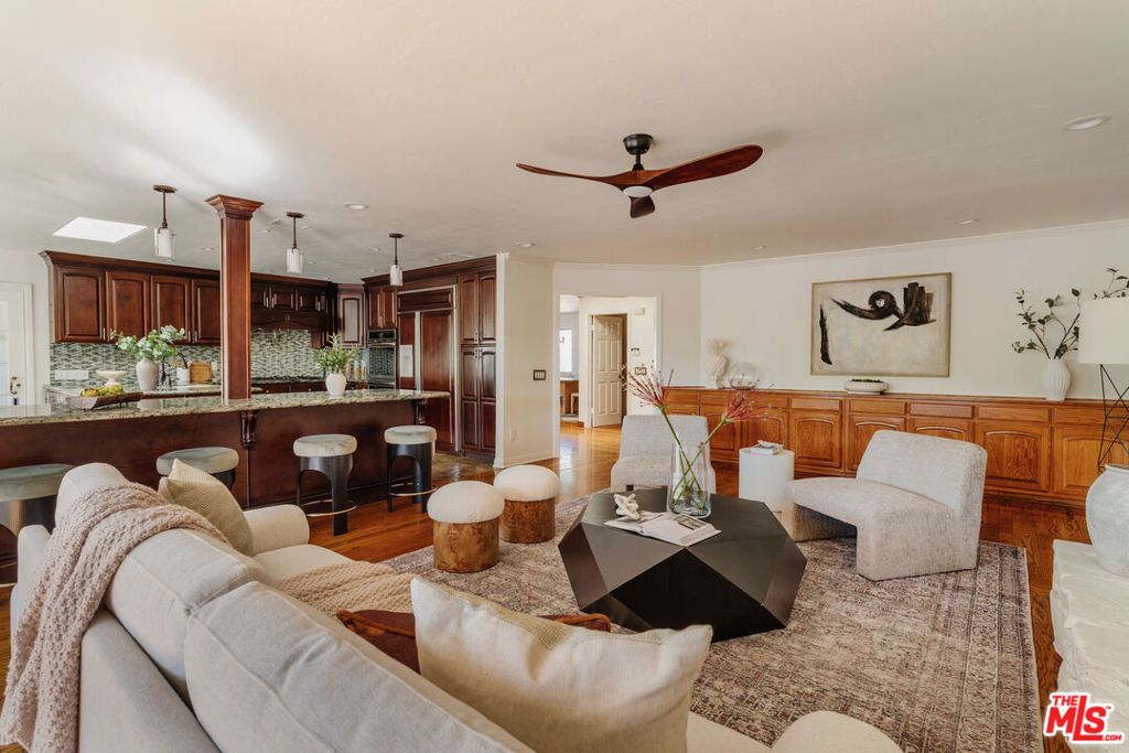 Image 4 of property listing at 9747 Babbitt Avenue, Northridge, CA 91325