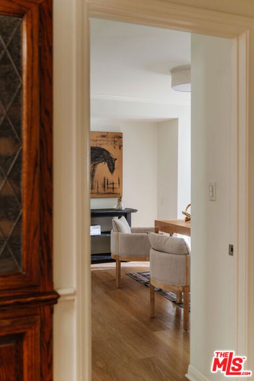 Image 46 of property listing at 9747 Babbitt Avenue, Northridge, CA 91325