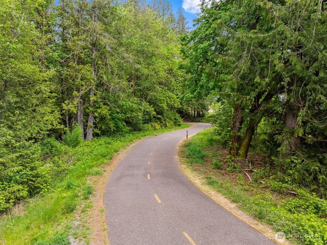 9844 Prospect Place, Gig Harbor, WA 98332
