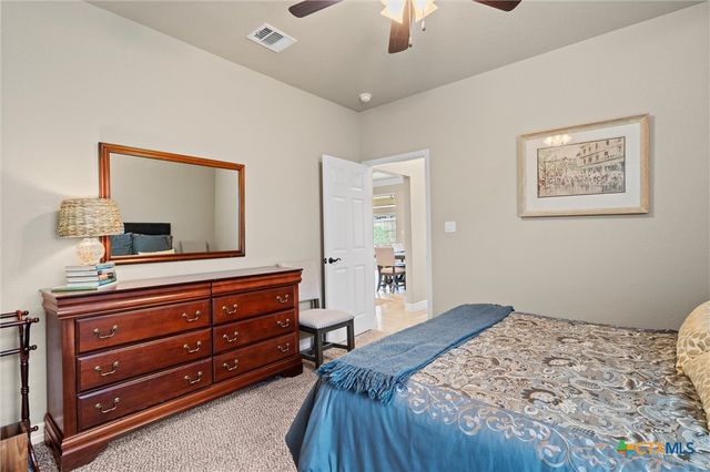 416 Western Sky Trail, Jarrell, TX 76537