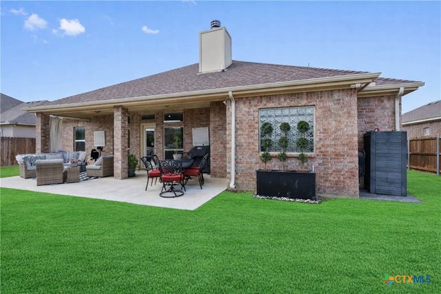 416 Western Sky Trail, Jarrell, TX 76537