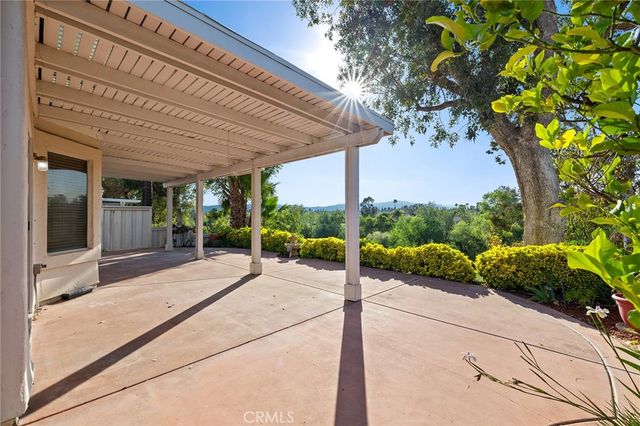 40511 Via Amapola, Murrieta, CA 92562