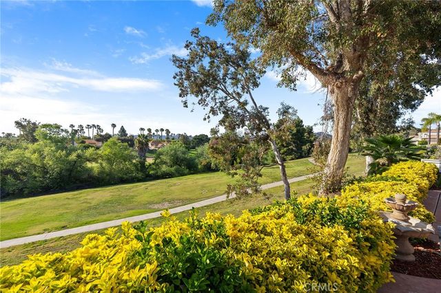 40511 Via Amapola, Murrieta, CA 92562