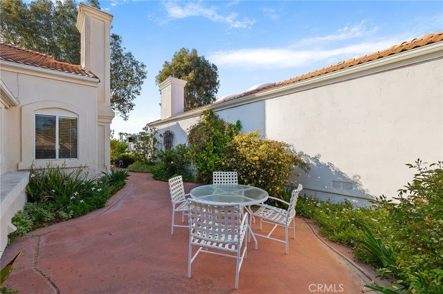 40511 Via Amapola, Murrieta, CA 92562