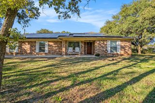 200 Sherry Lane, Burleson, TX 76028