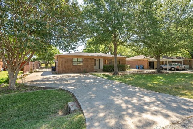 2908 Lynell Drive, Seagoville, TX 75159