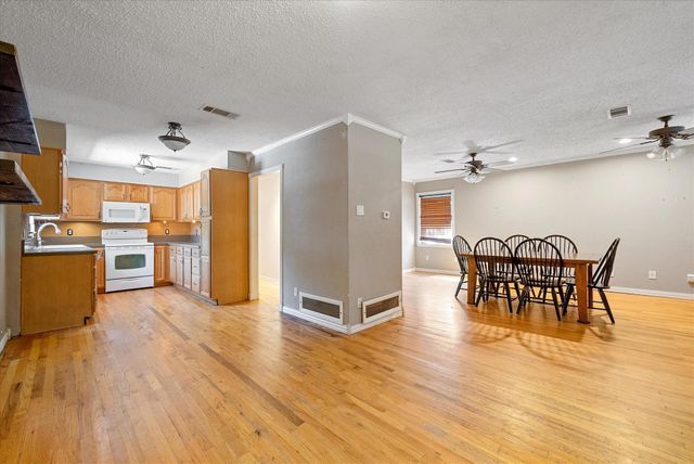 2908 Lynell Drive, Seagoville, TX 75159