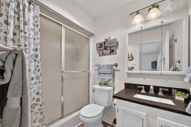 517 Hanover Drive, Allen, TX 75002