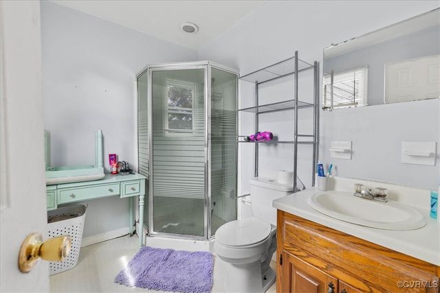 2560 Pin Oak Ct, Colonial Heights, VA 23834