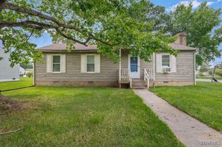 2560 Pin Oak Ct, Colonial Heights, VA 23834