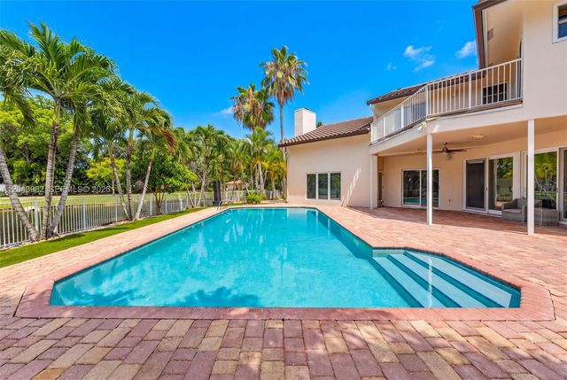 962 SW 93rd Ter, Plantation, FL 33324
