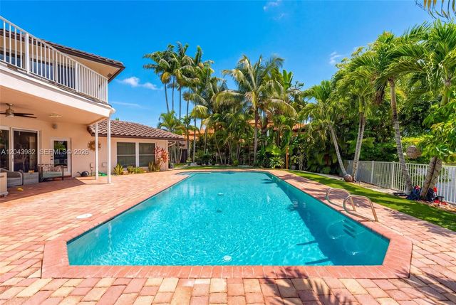 962 SW 93rd Ter, Plantation, FL 33324