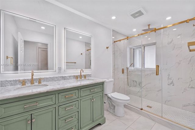962 SW 93rd Ter, Plantation, FL 33324