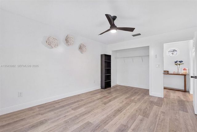 962 SW 93rd Ter, Plantation, FL 33324
