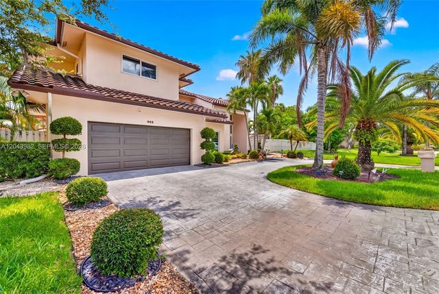 962 SW 93rd Ter, Plantation, FL 33324