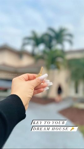 962 SW 93rd Ter, Plantation, FL 33324