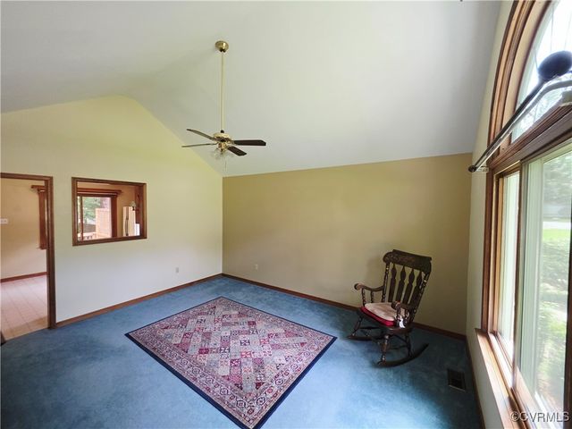 15805 Roland View Dr, Chesterfield, VA 23831
