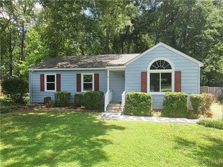 15805 Roland View Dr, Chesterfield, VA 23831