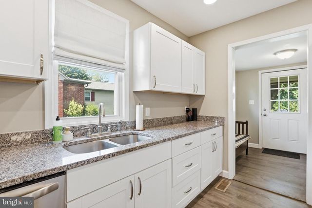 552 N ALLISON ST, Greencastle, PA 17225