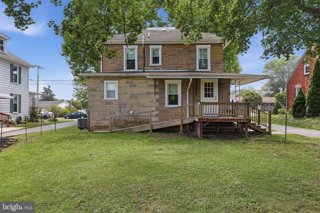 552 N ALLISON ST, Greencastle, PA 17225