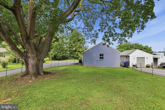 552 N ALLISON ST, Greencastle, PA 17225