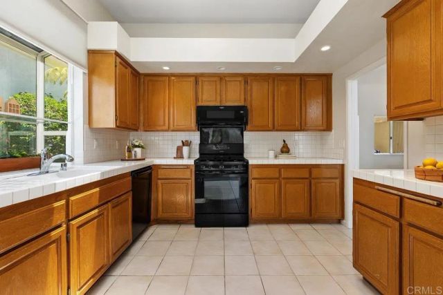 1562 Hermosita Drive, San Marcos, CA 92078