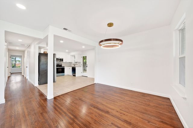 2632 Materhorn Drive, Dallas, TX 75228