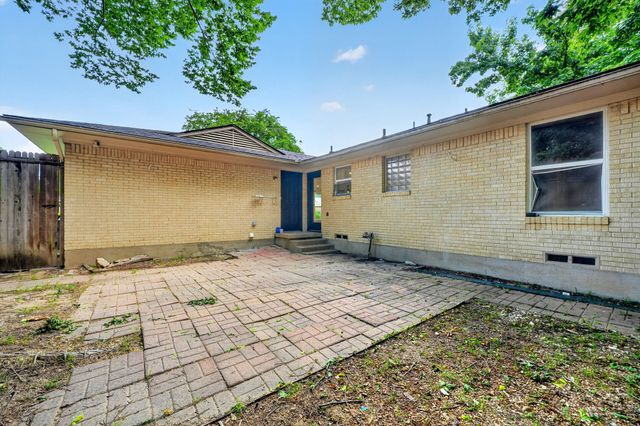 2632 Materhorn Drive, Dallas, TX 75228