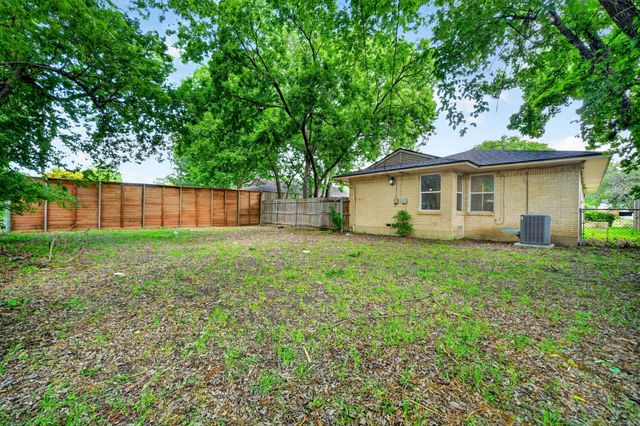 2632 Materhorn Drive, Dallas, TX 75228