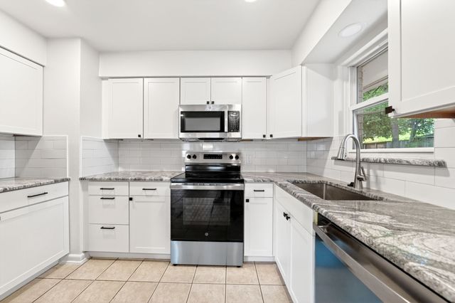 2632 Materhorn Drive, Dallas, TX 75228