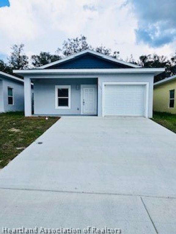 1428 Las Villas Boulevard, Sebring, FL 33870