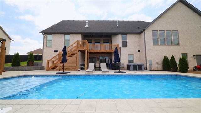1520 Elm Ridge Drive, Elm Springs, AR 72762