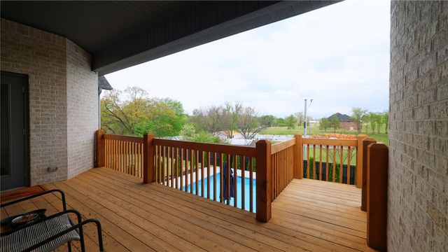 1520 Elm Ridge Drive, Elm Springs, AR 72762