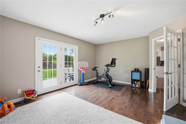 15107 W 83rd Terrace, Lenexa, KS 66219