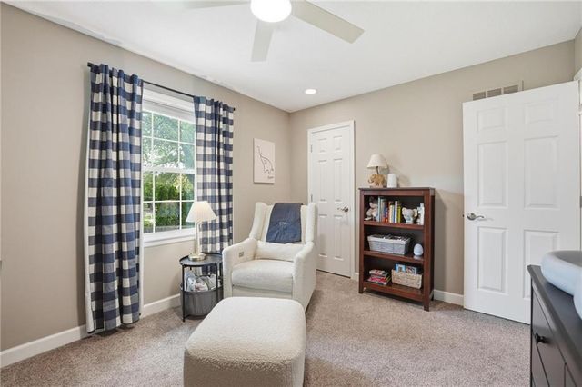 15107 W 83rd Terrace, Lenexa, KS 66219