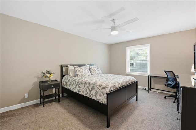 15107 W 83rd Terrace, Lenexa, KS 66219