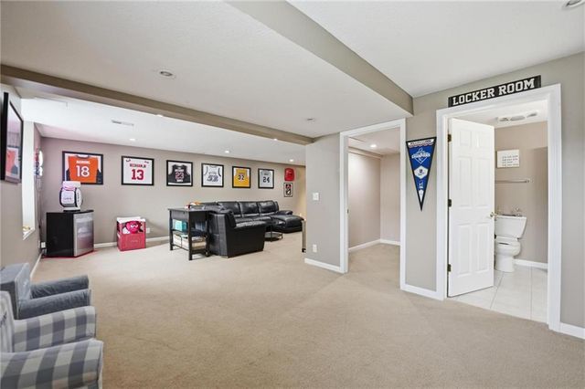 15107 W 83rd Terrace, Lenexa, KS 66219