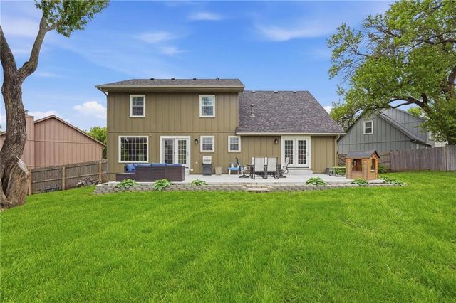 15107 W 83rd Terrace, Lenexa, KS 66219