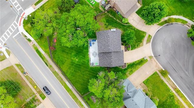 15107 W 83rd Terrace, Lenexa, KS 66219