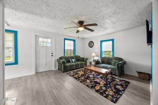 509 Academy Street, Oriental, NC 28571
