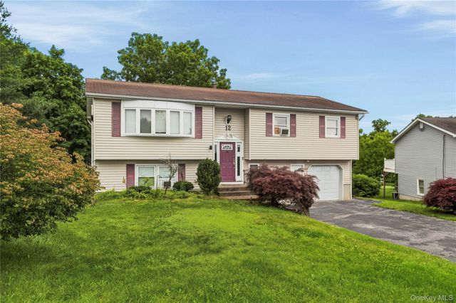 12 Veteran Circle, Monroe, NY 10950