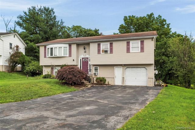 12 Veteran Circle, Monroe, NY 10950