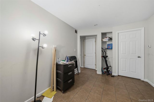 12 Veteran Circle, Monroe, NY 10950