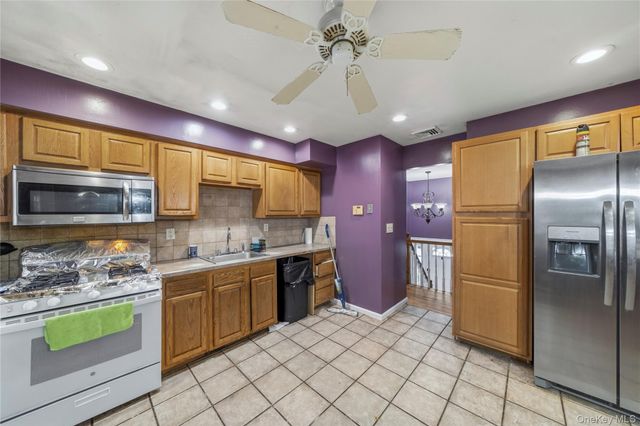 12 Veteran Circle, Monroe, NY 10950
